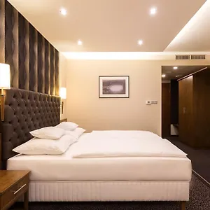 Szonyi Garden Pest 3* Budapesta
